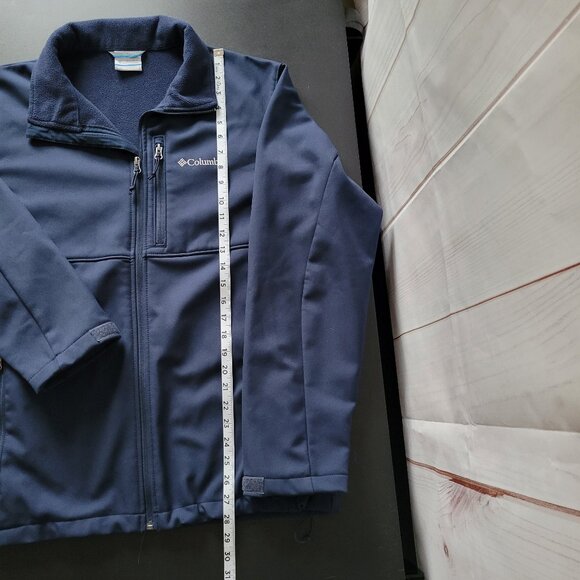 Columbia Men’s L Zip Front Lightweight Jacket, Navy Blue, Three Front Zip Pocket - Picture 8 of 8